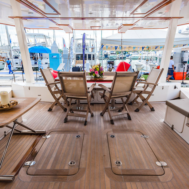 NEW TO FLEET... LUXURY SUNREEF 62 CATAMARAN !! Hawaii Sailing