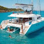 Multi-day sails near Kauai with dramatic island views