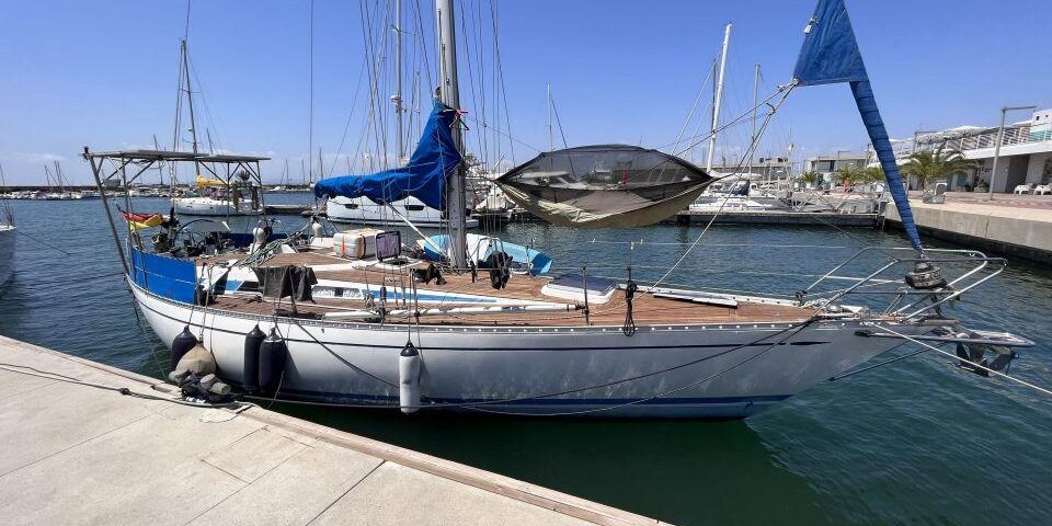 side view dock sistership
